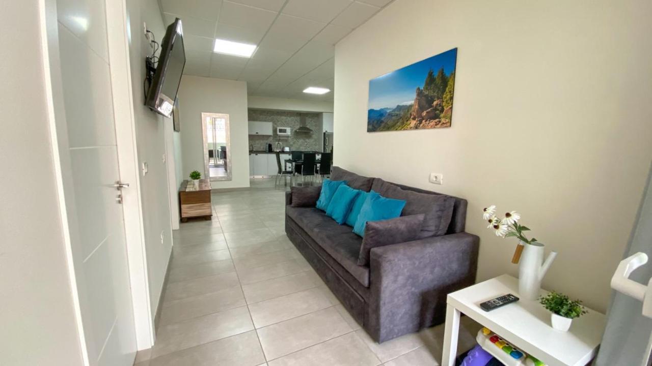 El Puente Holiday Home I- Airport 8,1K Инхенио Екстериор снимка